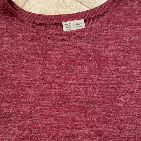 Anthropologie maroon  sweater with runched sleeves - Picture 4 of 5